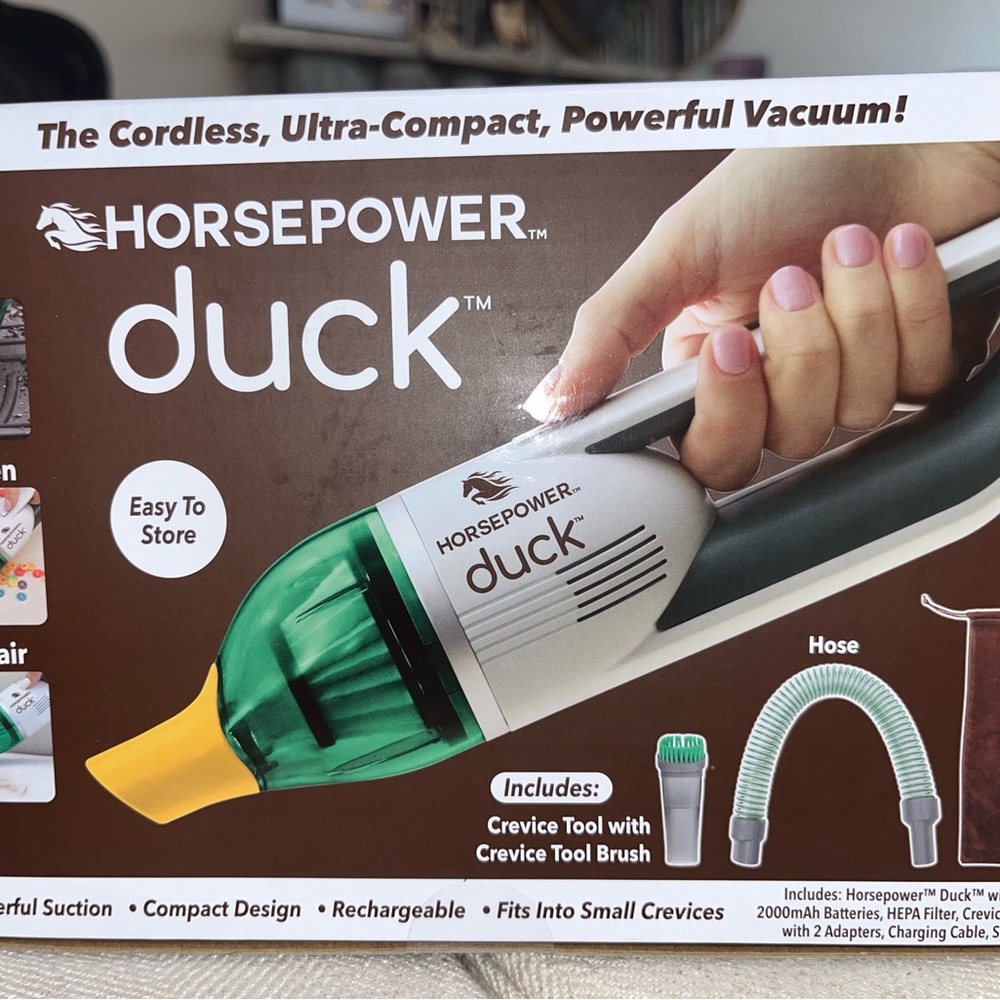 Cordless Vacuum - Green and White